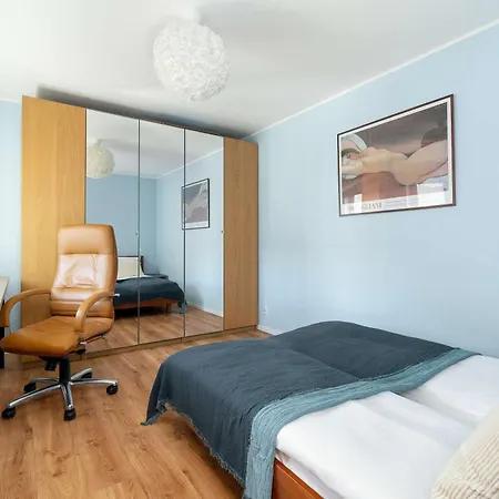 Bright Robocza In Wilda With Parking By Renters Lägenhet Poznań